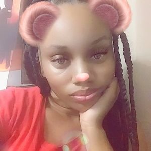 Meet your Posher, Phyllis